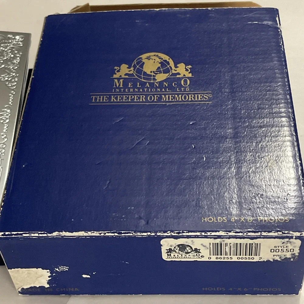 NEW NIB Melannco The Keeper Of Memories Photo Album Thick Silver Metal‎ Cover